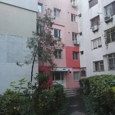 Cornel & Camelia Apartment *